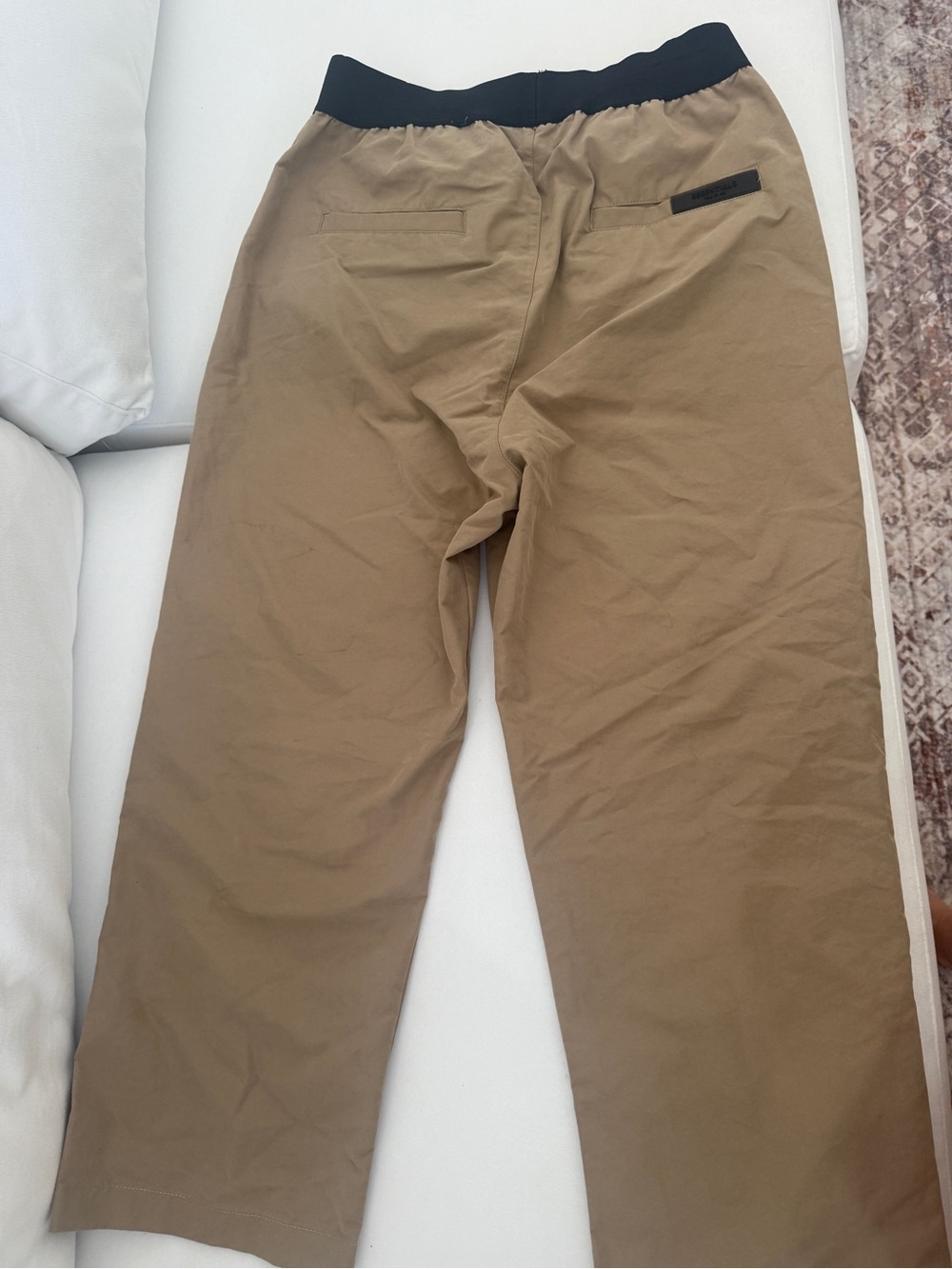 Fear of God Essentials - Tan Cotton Lounge Pants in Oak - Picture 2 of 7
